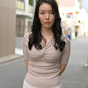 【gjkz662】イロハに出演する女優の名前は？